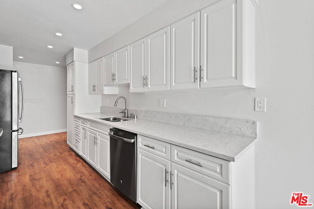 Condo for rent at 1340 S Beverly Glen Blvd #107, Los Angeles, CA 90024
