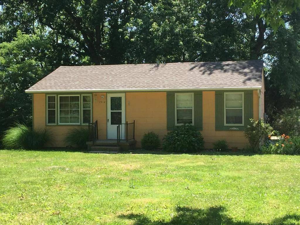 House for rent at 1914 S Osage #6055, Independence, MO 64055