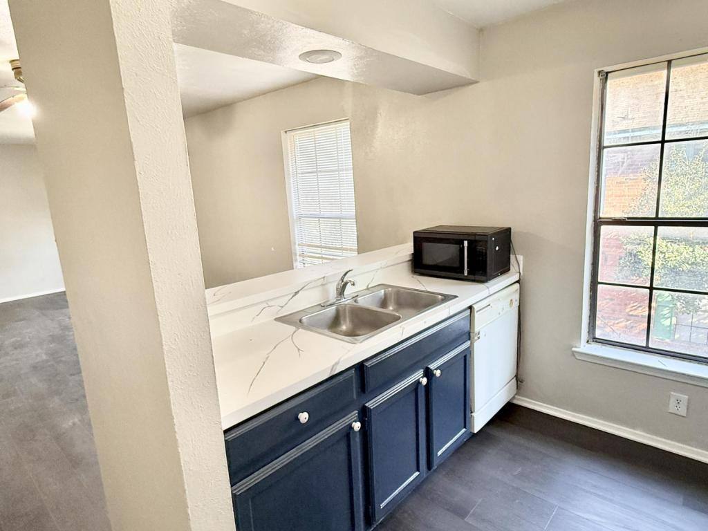 House for rent at 2221 Stella St #4, Denton, TX 76201