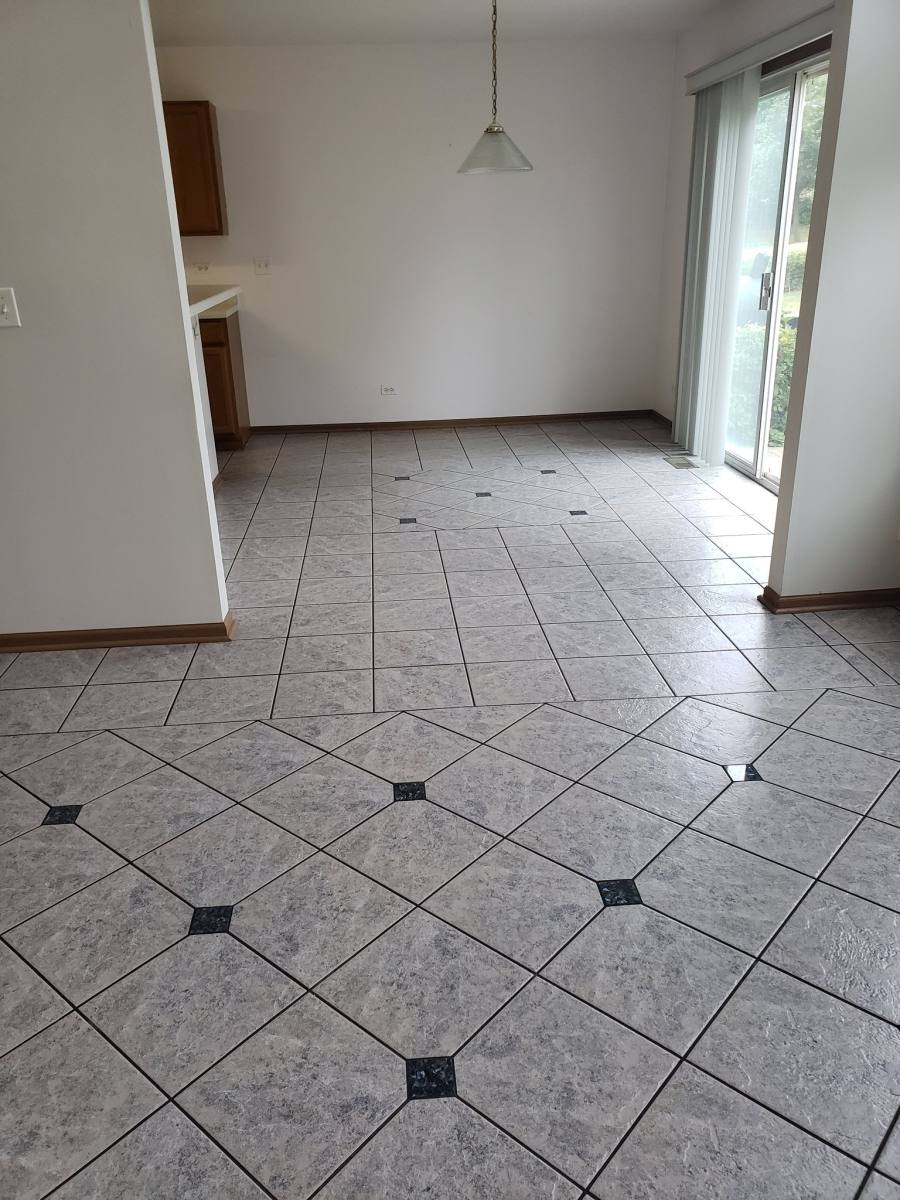 Townhouse for rent at 615 Arrowwood Court, Lake Villa, IL 60046