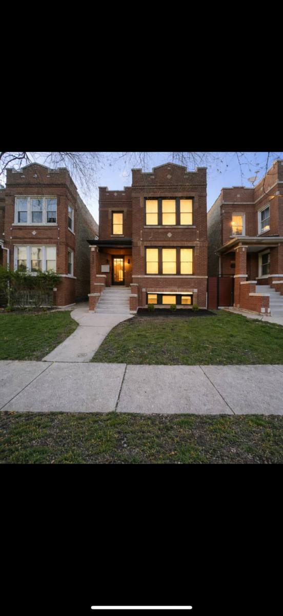 Apartment for rent at 5232 W Montana St, Chicago, IL 60639
