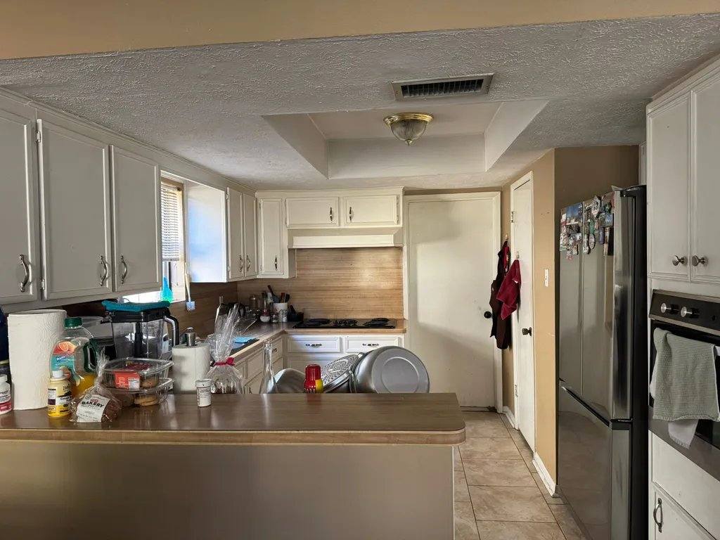 House for rent at 2570 Buffalo Trail, Sugar Land, TX 77479