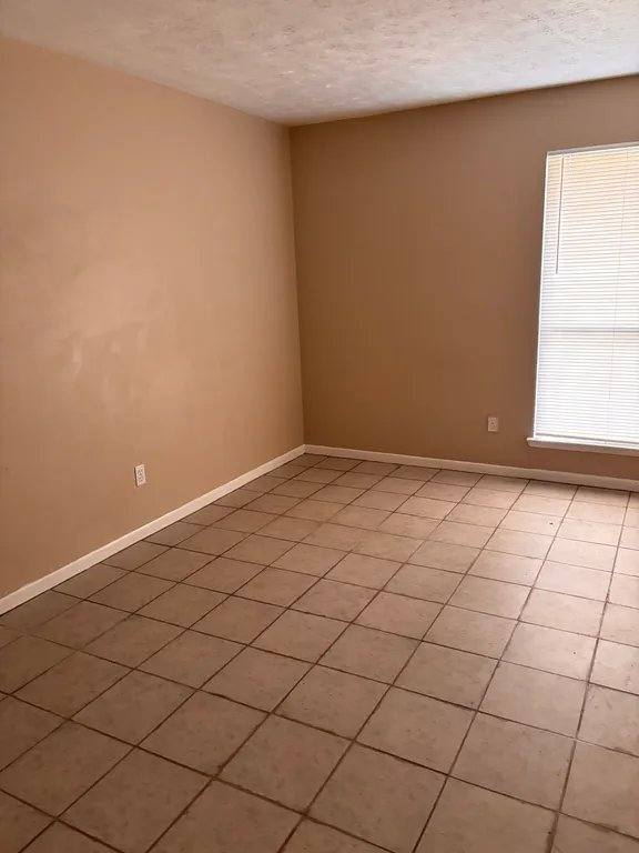 House for rent at 2570 Buffalo Trail, Sugar Land, TX 77479