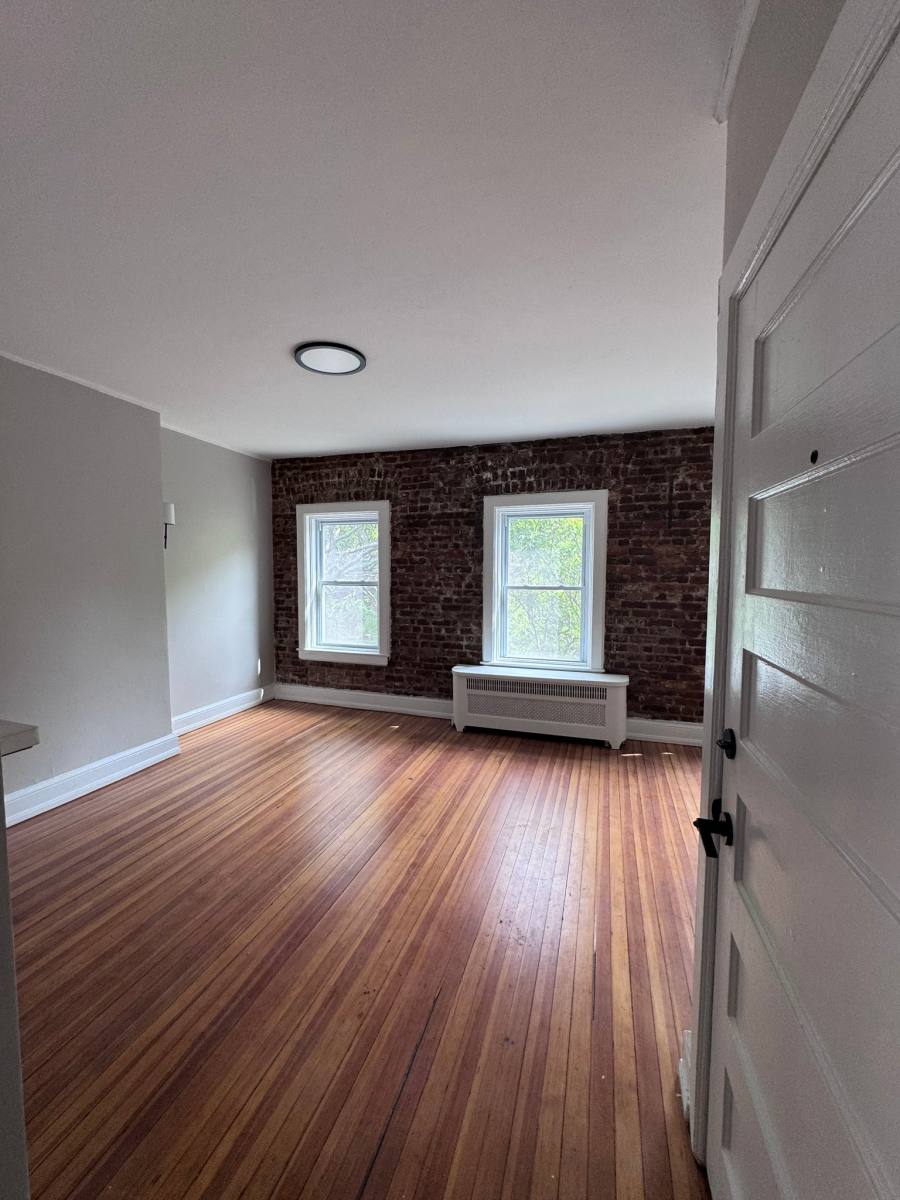 Apartment for rent at 326 State St #3, Albany, NY 12203