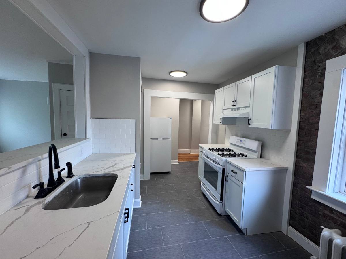 Apartment for rent at 326 State St #3, Albany, NY 12203