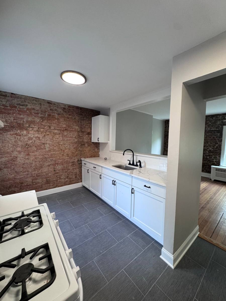 Apartment for rent at 326 State St #3, Albany, NY 12203