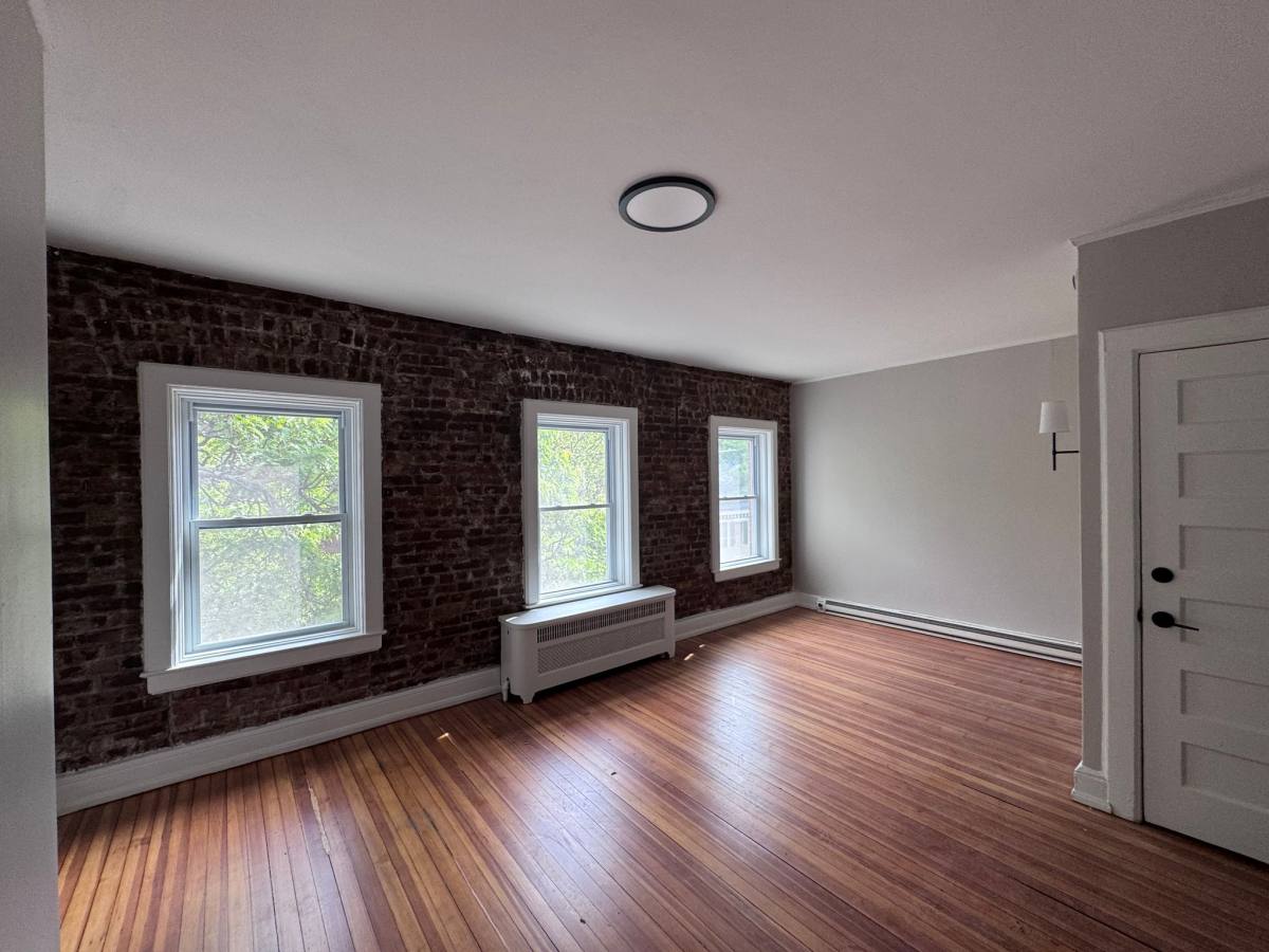 Apartment for rent at 326 State St #3, Albany, NY 12203