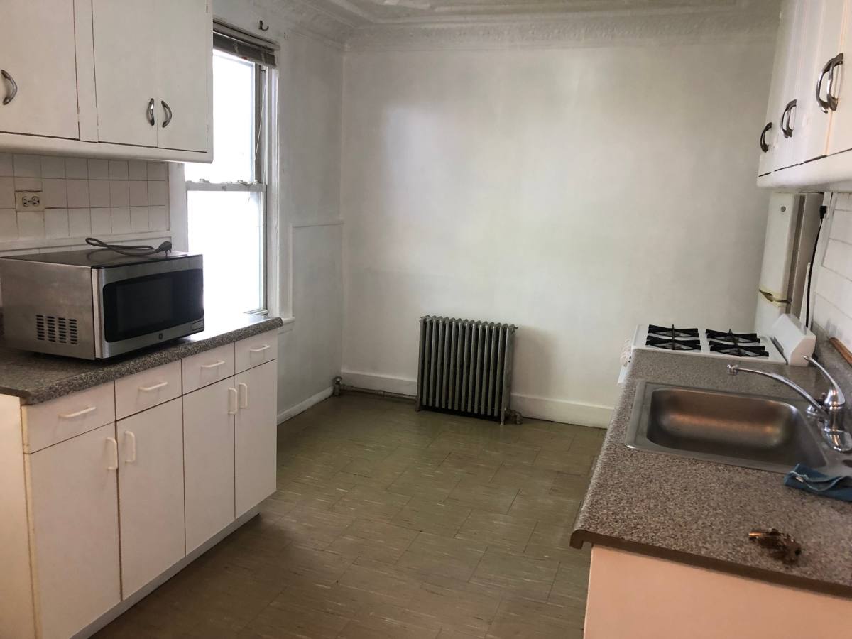 Apartment for rent at 201 17 St #2, Brooklyn, NY 11215