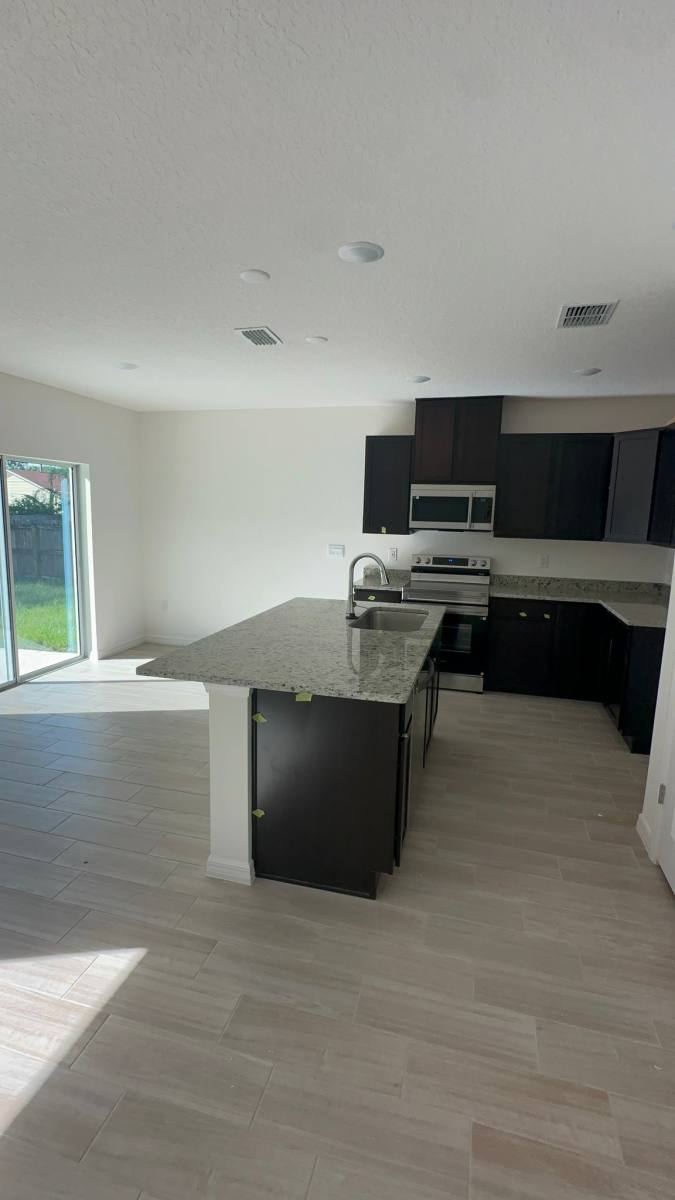 House for rent at 268 Pioneer Ave NE, Palm Bay, FL 32907