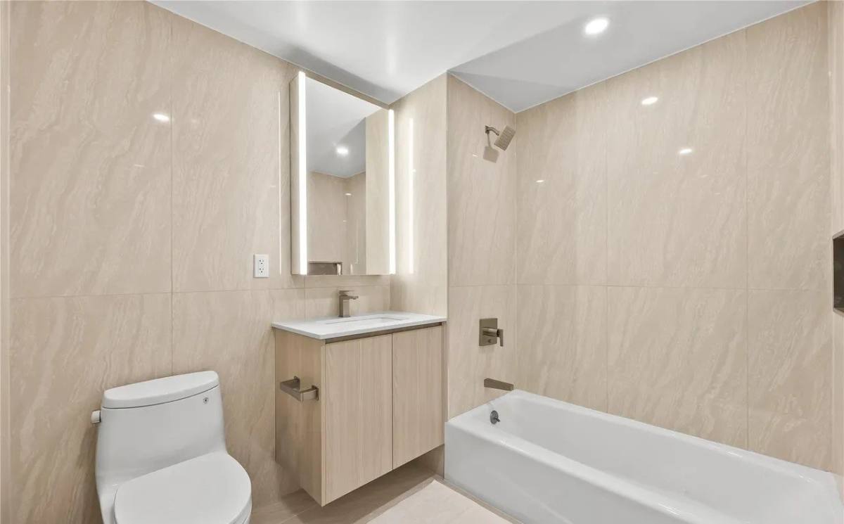 House for rent at 3371 Prince St, Flushing, NY 11354