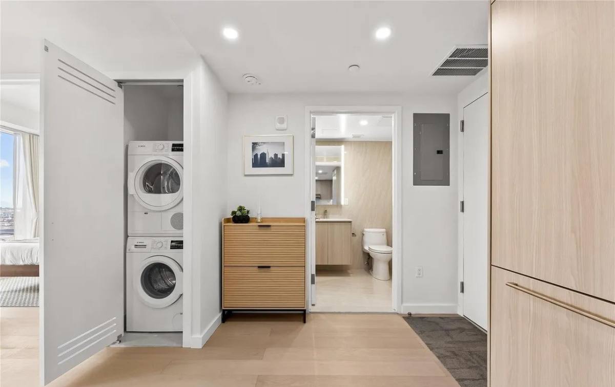 House for rent at 3371 Prince St, Flushing, NY 11354