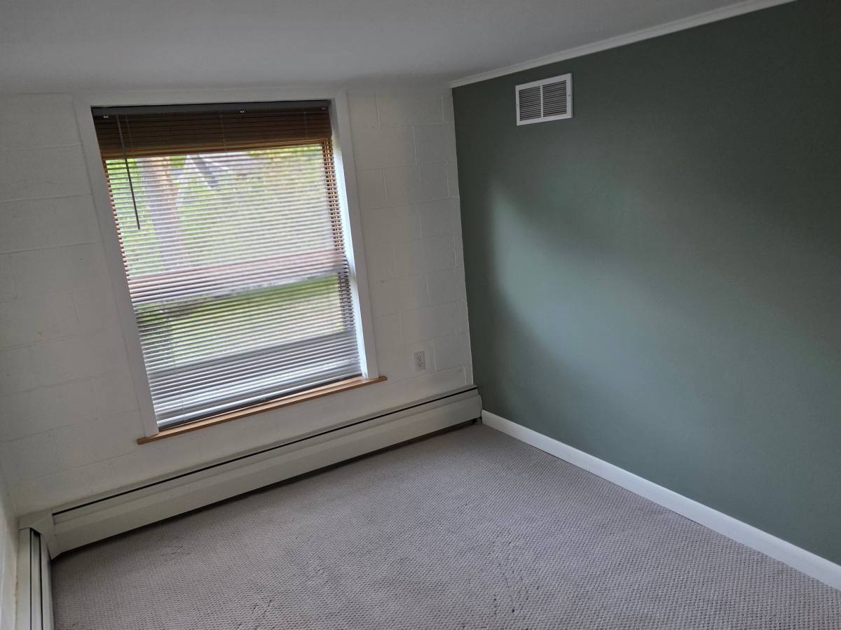Apartment for rent at 11 Hoitt Dr, Durham, NH 03824