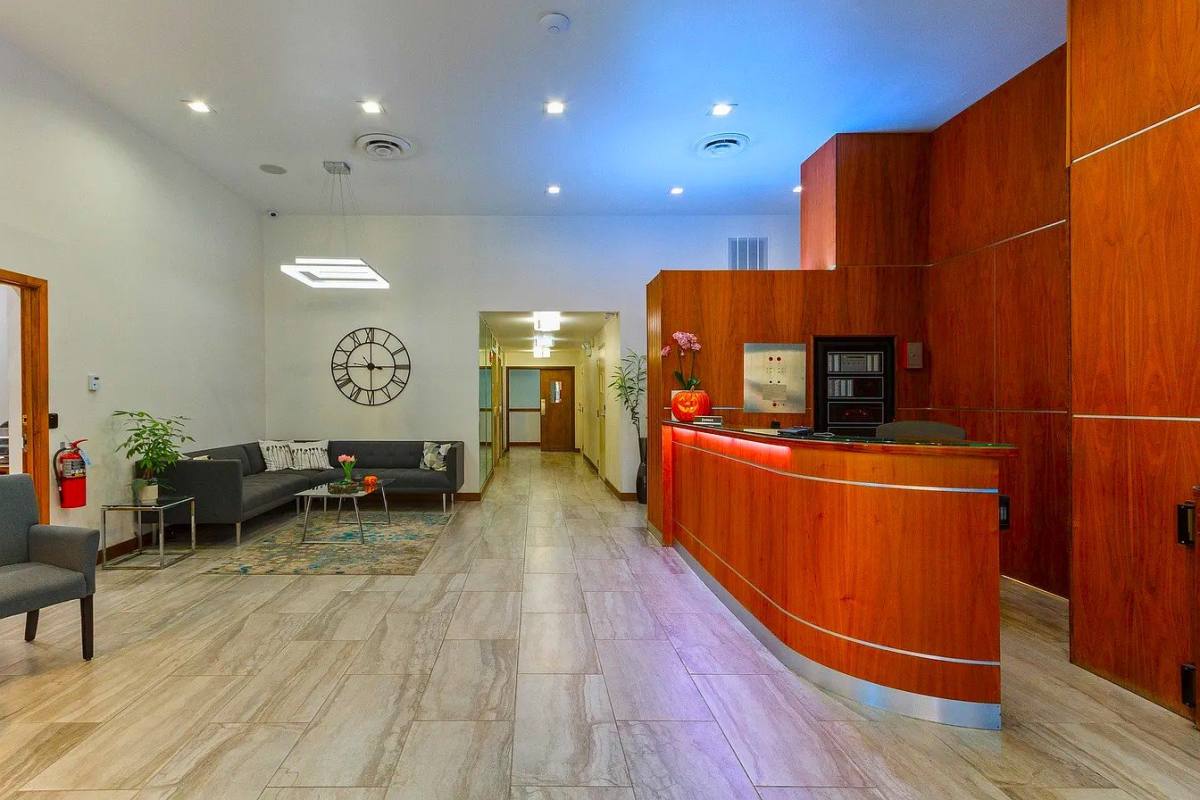 Condo for rent at 6325N Sheridan Rd #1701, Chicago, IL 60660