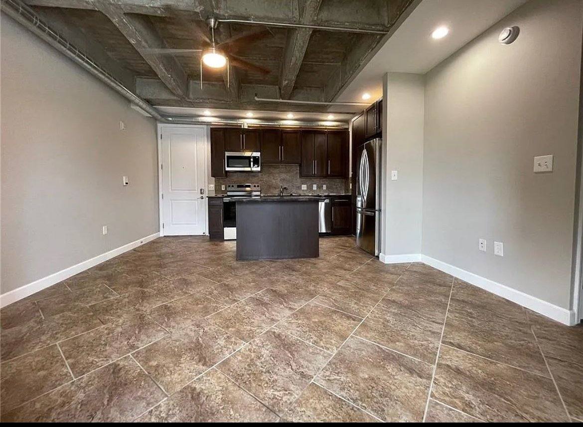 Apartment for rent at 2940 Baltimore Ave #1209, Kansas City, MO 64108