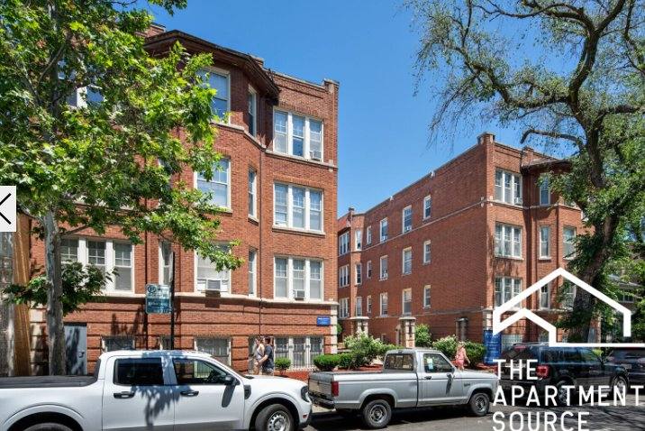Apartment for rent at 552 W Aldine Ave #G, Chicago, IL 60657