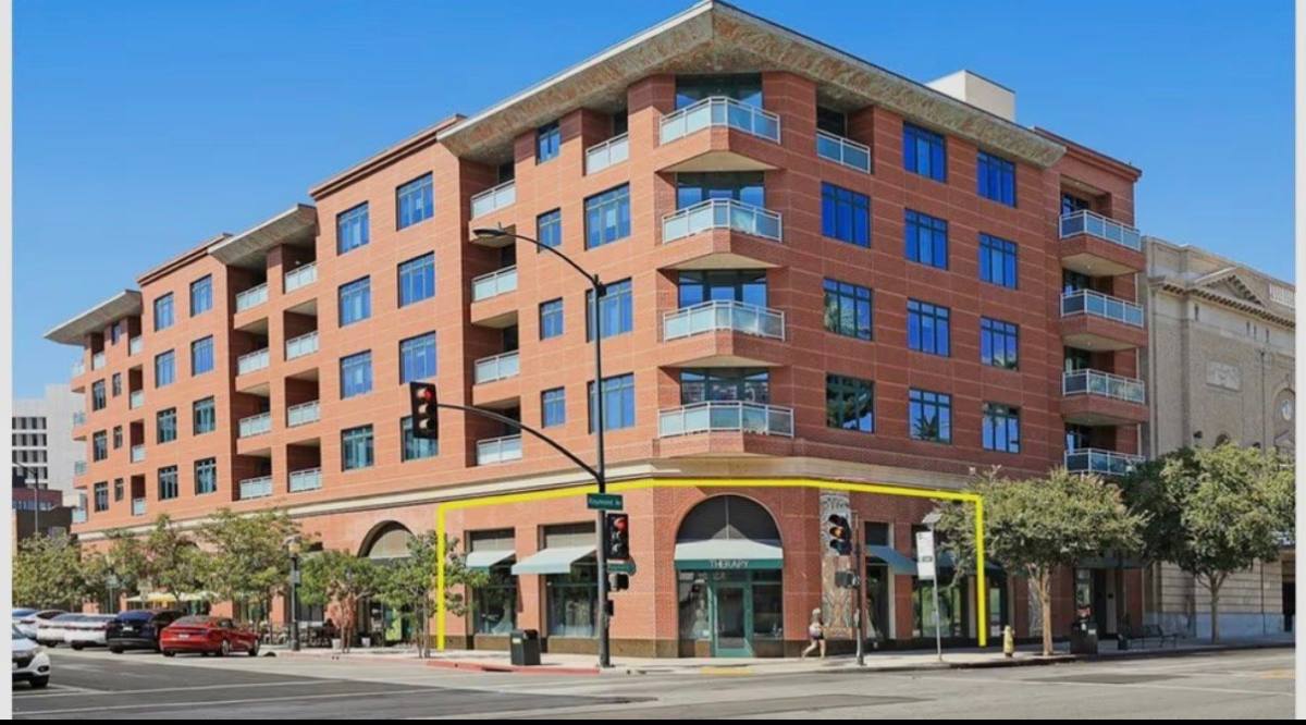 Condo for rent at 125 N Raymond Ave, Pasadena, CA 91103
