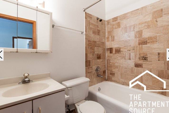 Apartment for rent at 635 W Barry Ave #3, Chicago, IL 60657