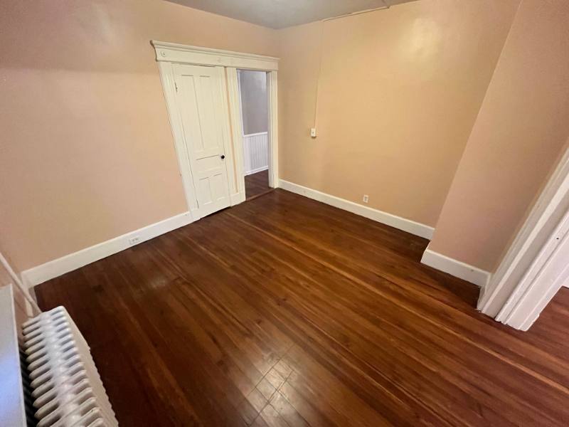 Apartment for rent at 177 Ridge Rd, Middletown, CT 06457