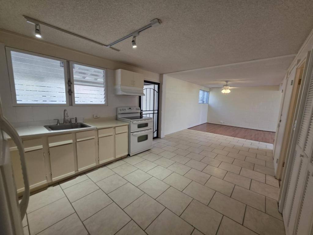 Townhouse for rent at 3856 Claudine St #A, Honolulu, HI 96817