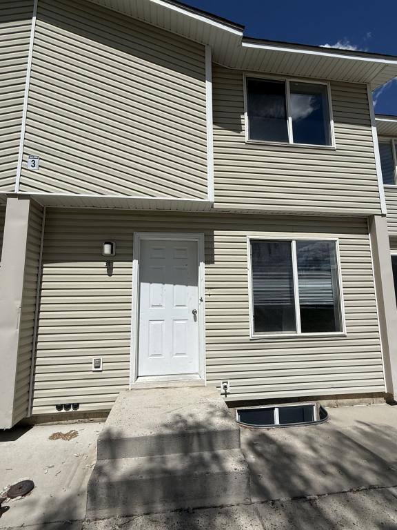 Townhouse for rent at 1240 W Teton Blvd, Green River, WY 82935