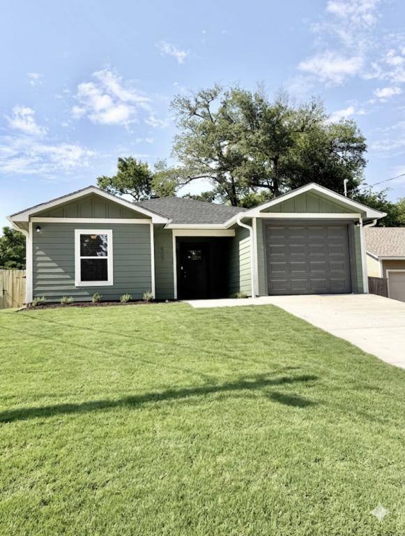 House for rent at 502 Jeanette Ave, Gladewater, TX 75647