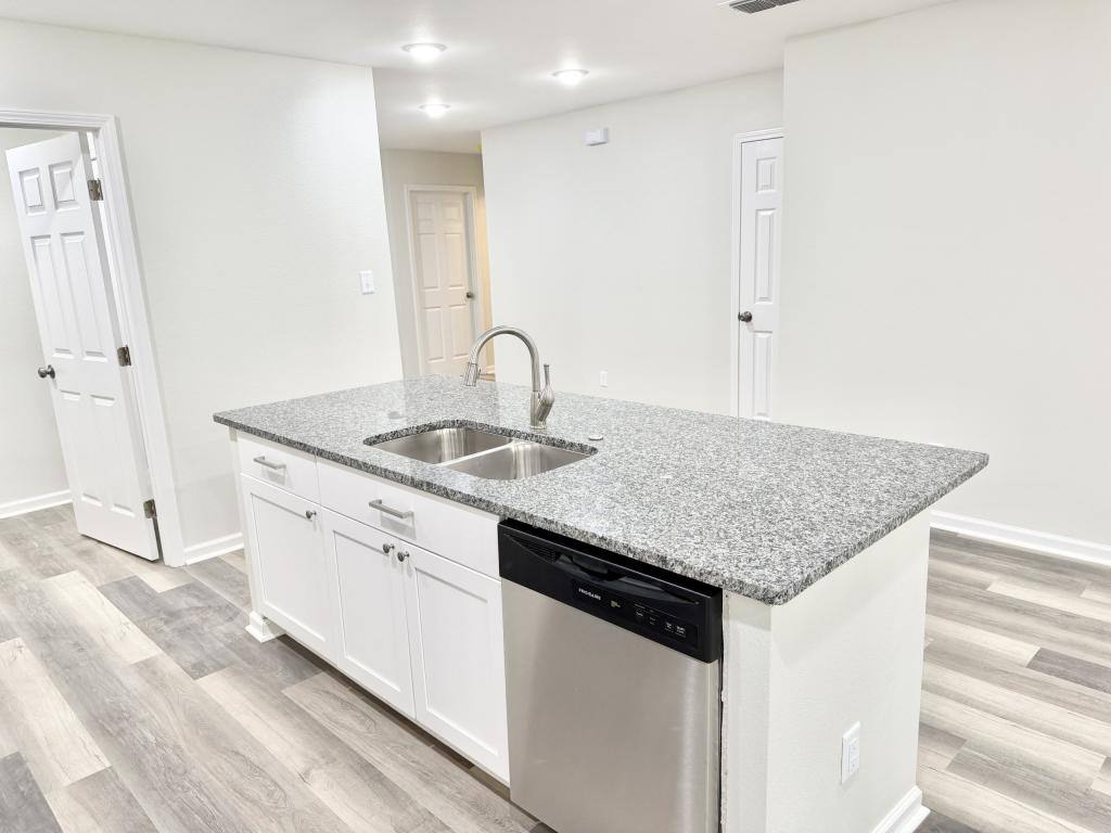 House for rent at 502 Jeanette Ave, Gladewater, TX 75647