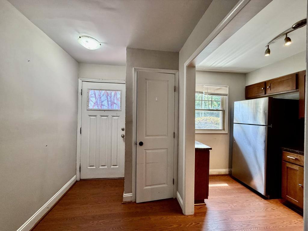 Townhouse for rent at 1207 Green Oaks Lane #J, Charlotte, NC 28205