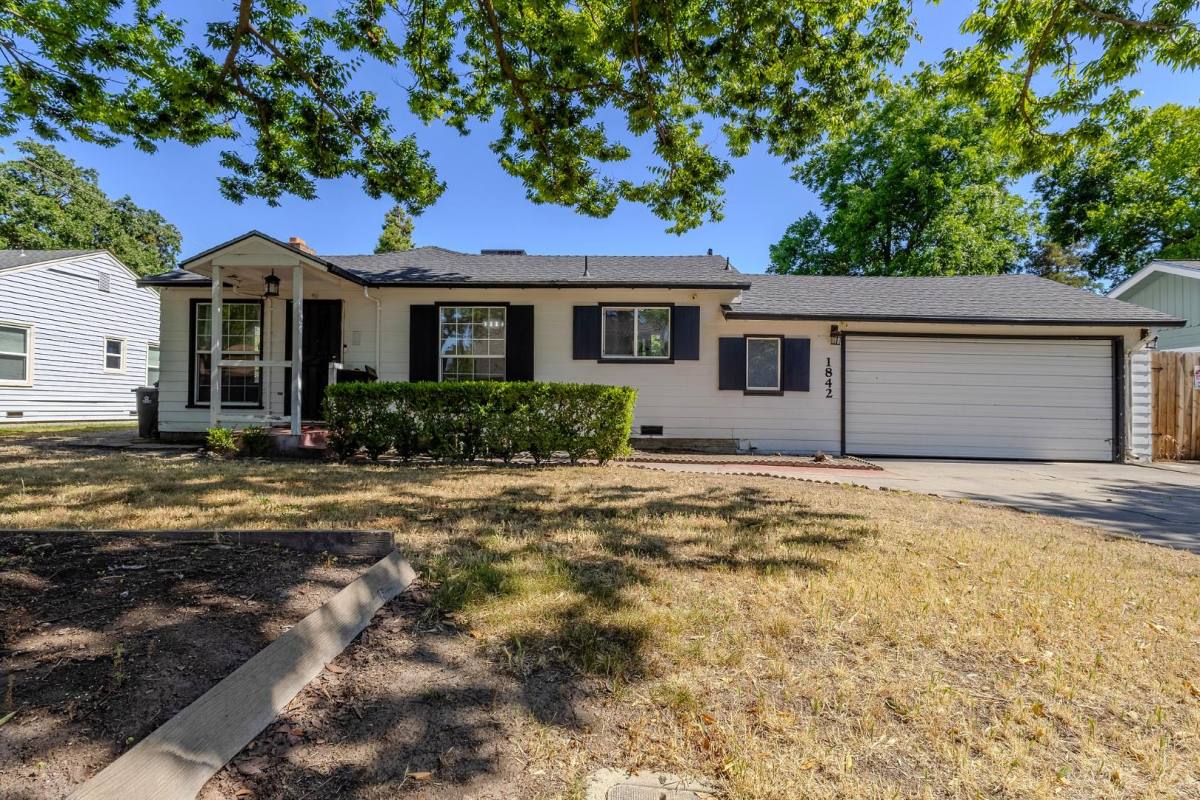 House for rent at 1842 Princeton Ave, Stockton, CA 95204