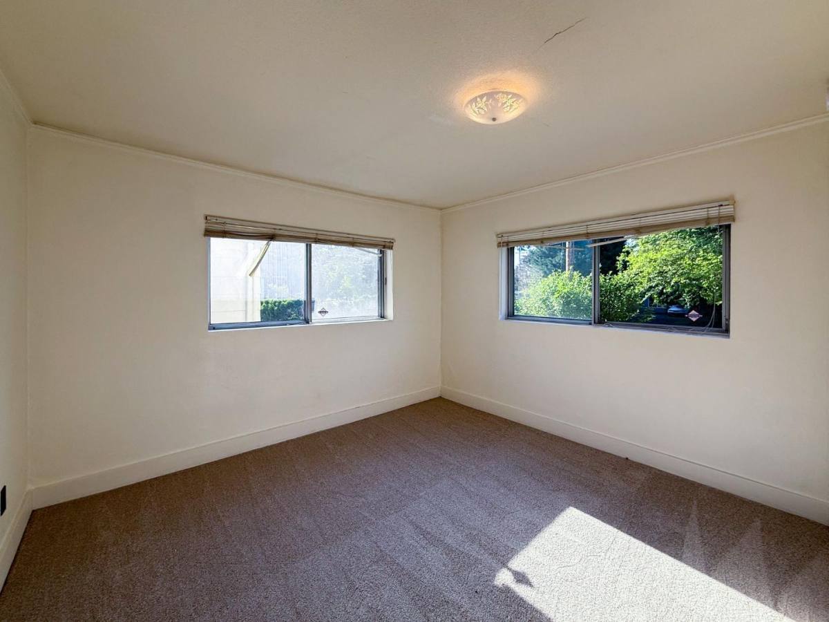 House for rent at 3006 N Willis Blvd, Portland, OR 97217