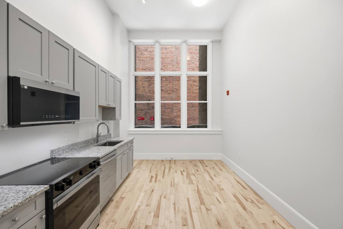 Apartment for rent at 130 Pearl St #101, Buffalo, NY 14202
