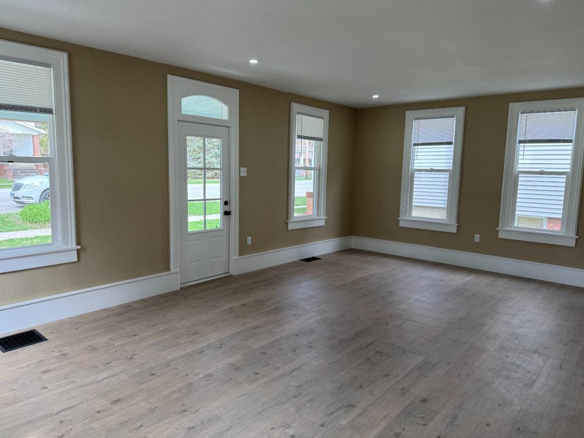 House for rent at 230 W Main St #COTTAGE, Maroa, IL 61756