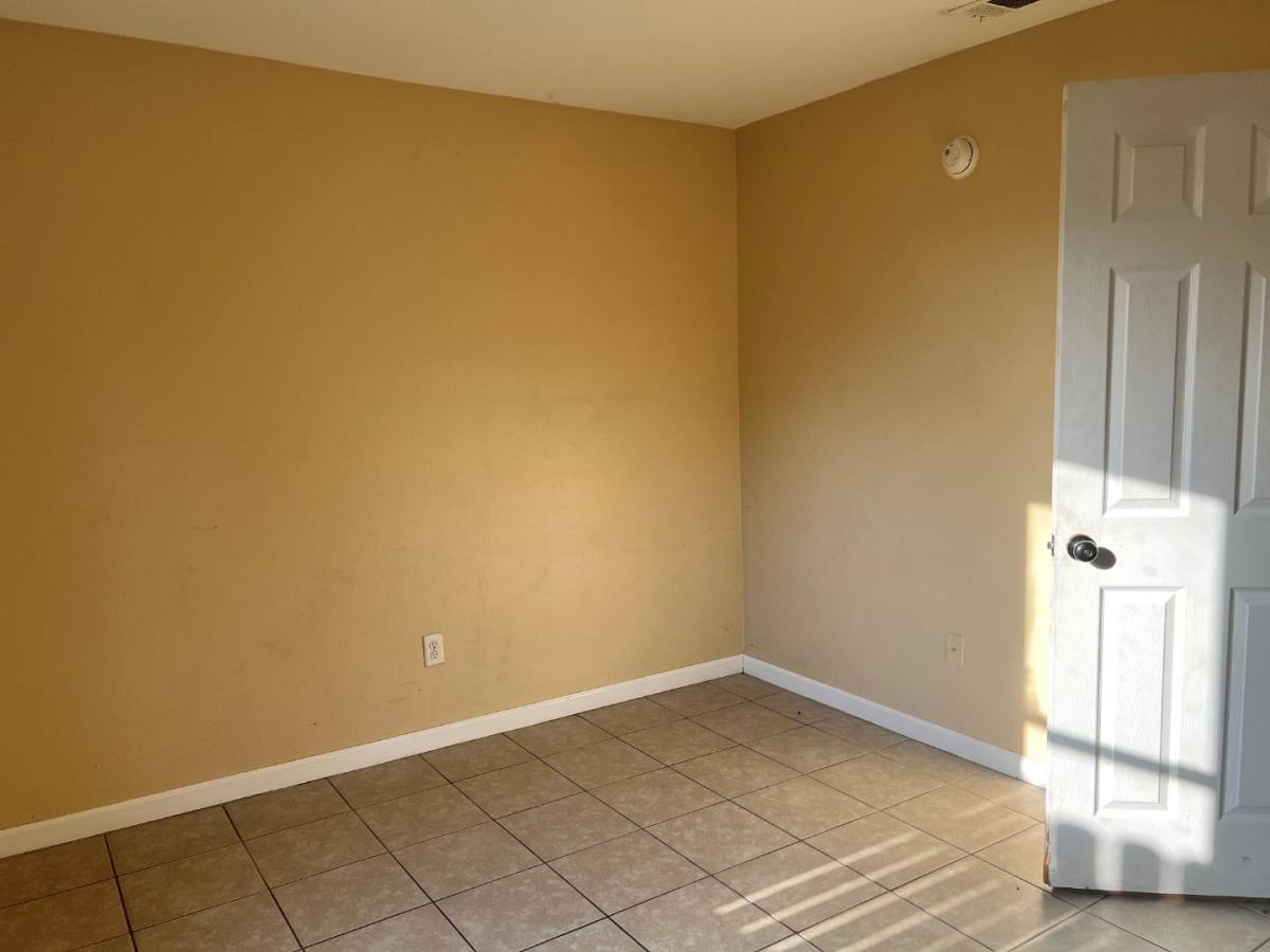Apartment for rent at 2226 9th St #3, Lake Charles, LA 70601