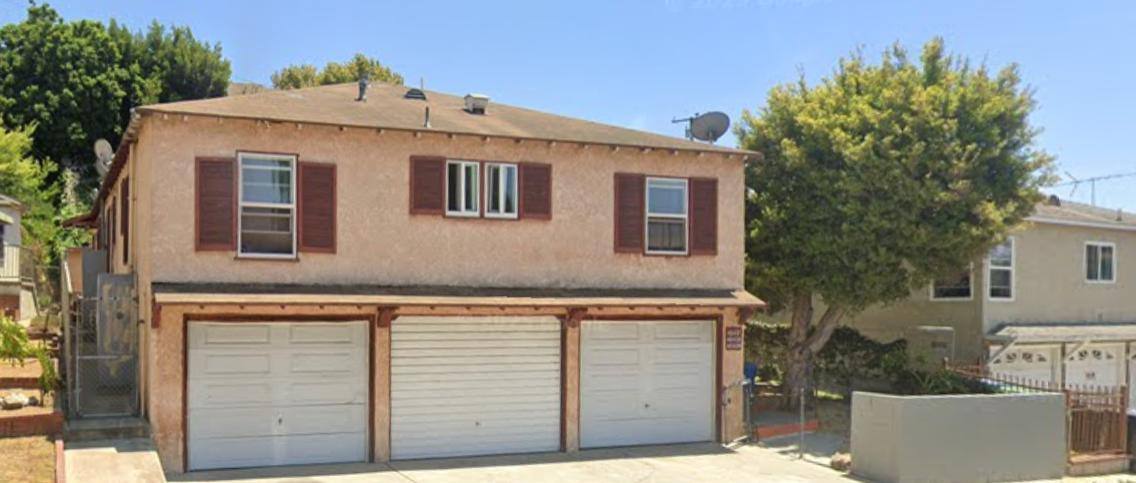 Apartment for rent at 10112 1 2 S 8th Ave, Inglewood, CA 90303