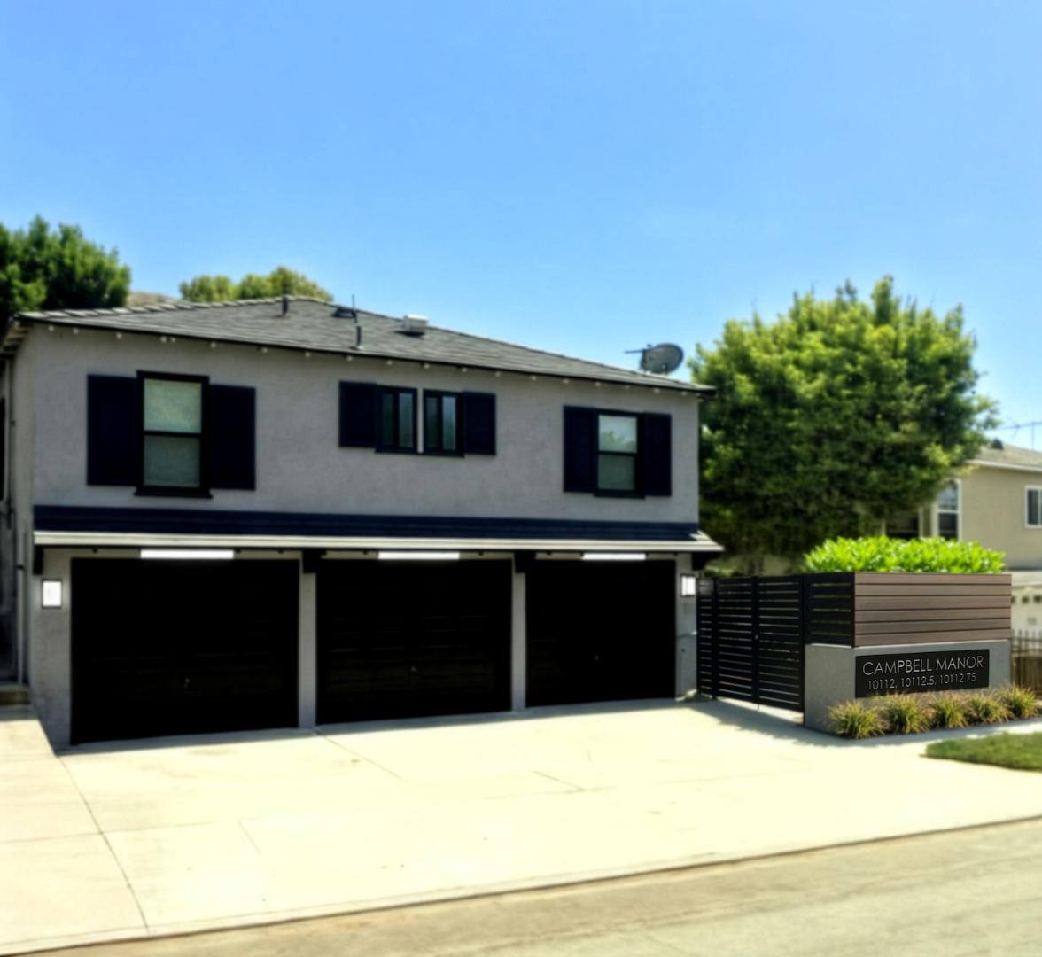Apartment for rent at 10112 1 2 S 8th Ave, Inglewood, CA 90303