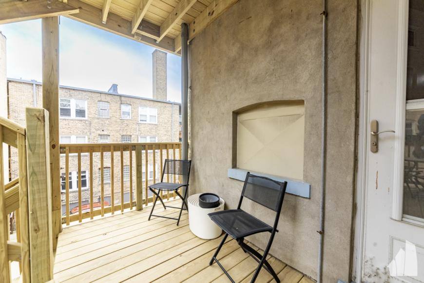 Condo for rent at 1907 W Winona #2, Chicago, IL 60640
