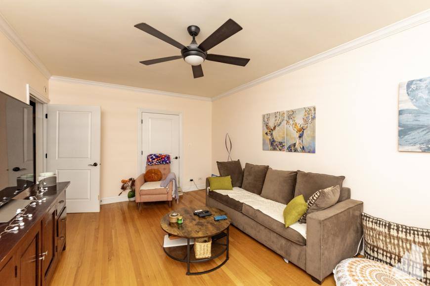 Condo for rent at 1907 W Winona #2, Chicago, IL 60640