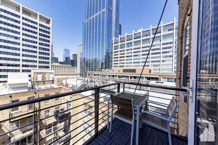 Apartment for rent at 420 S Clinton #805, Chicago, IL 60607