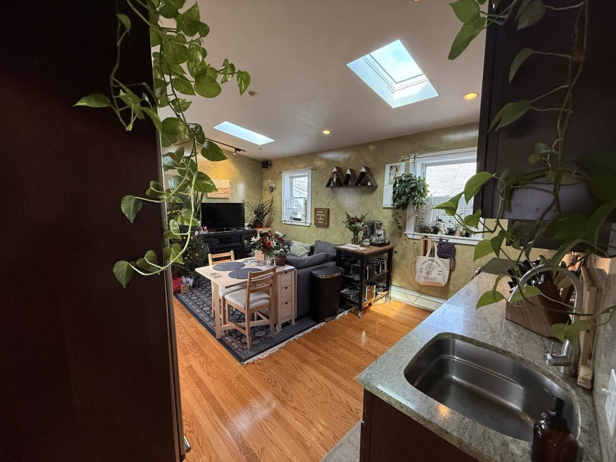 Apartment for rent at 24 Ellington Rd #A3, Somerville, MA 02144