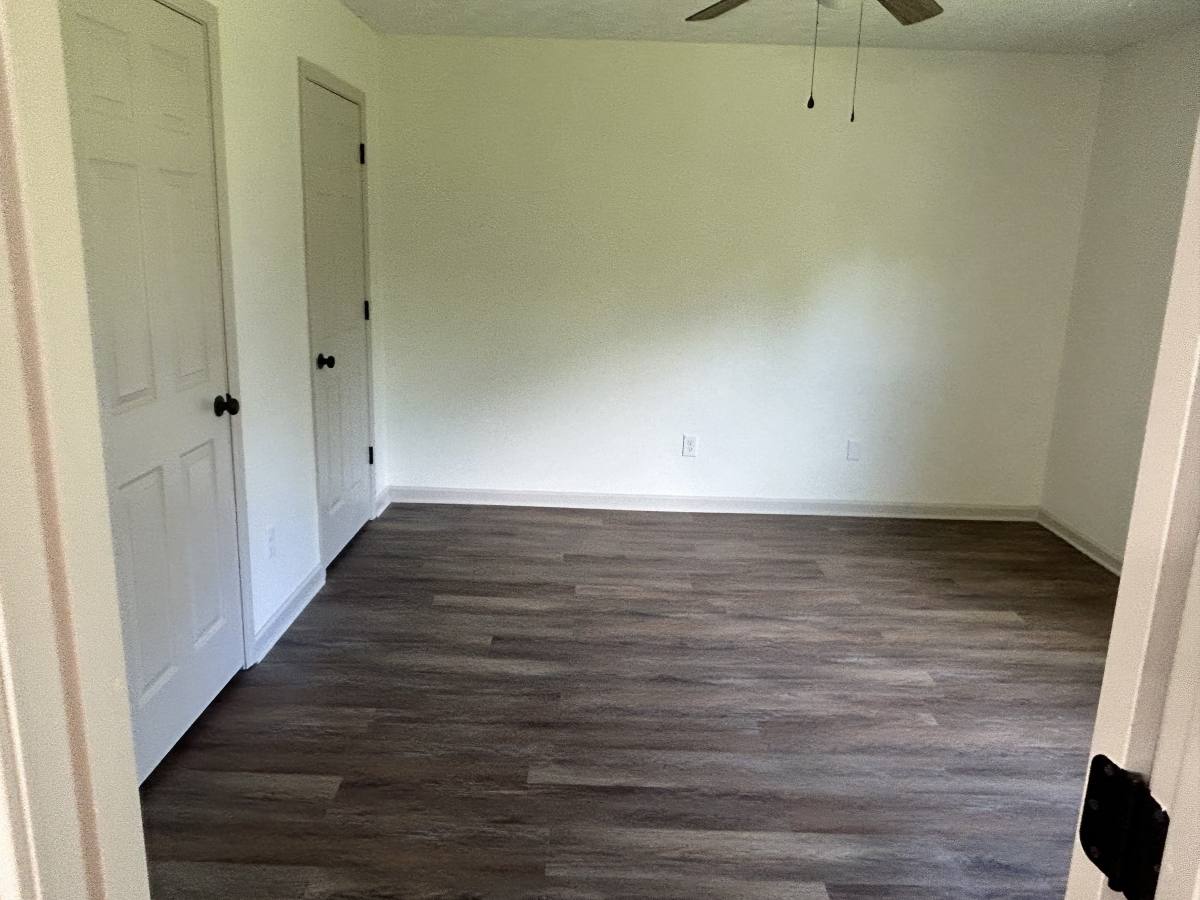 House for rent at 142 Hawthorne Dr, Georgetown, KY 40324