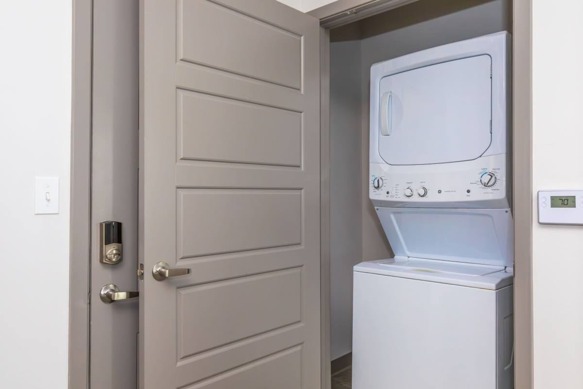 Townhouse for rent at Trail's Bend & Townhomes, 2621 S Jefferson Ave, Springfield, MO 65807