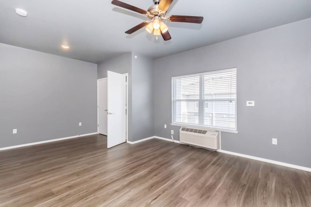 Apartment for rent at The Falcon of Southern Hills, 2320 S Ingram Mill Rd, Springfield, MO 65804