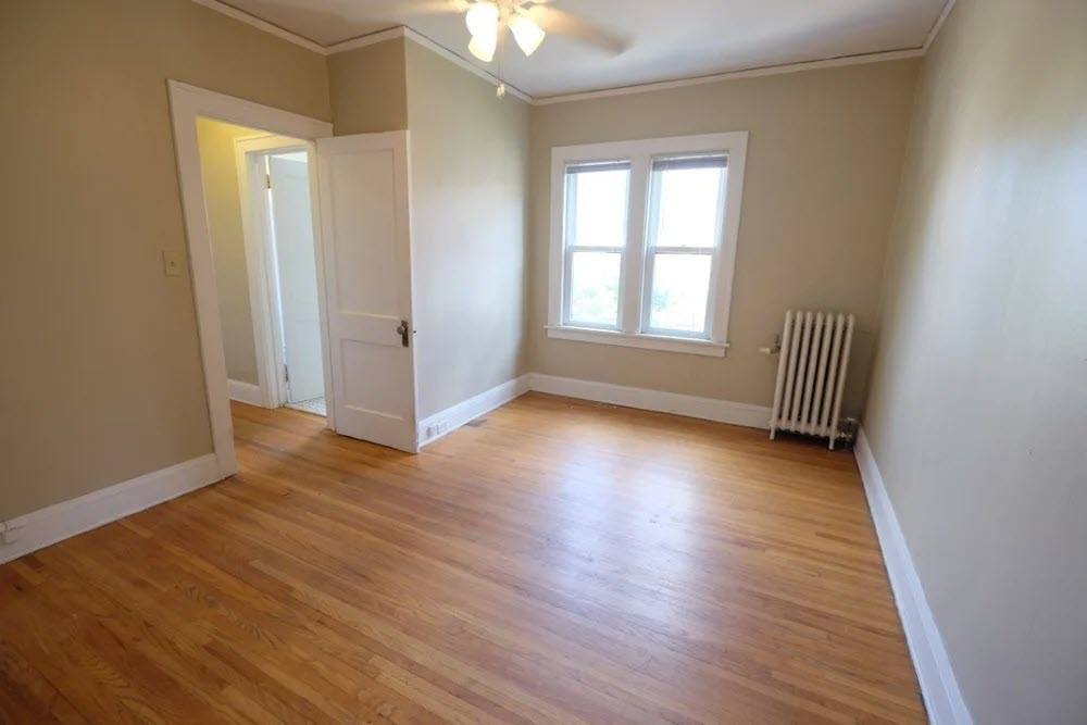 Apartment for rent at Emerson, 3140 Emerson Ave S, Minneapolis, MN 55408
