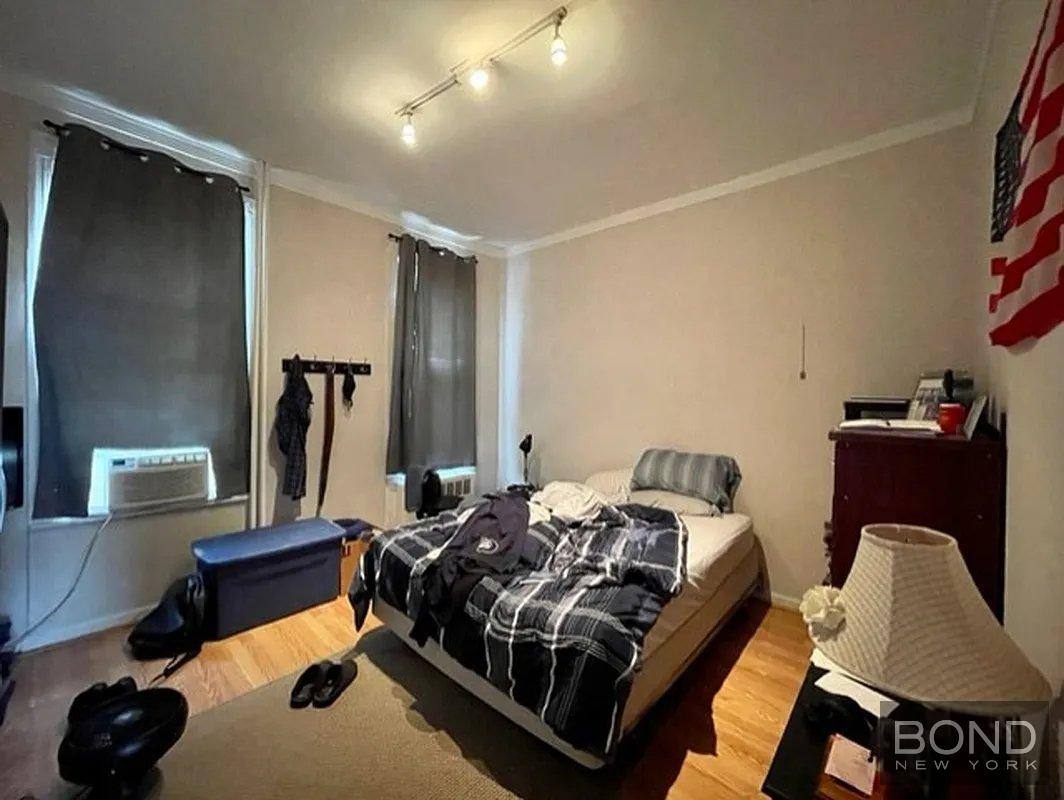 Apartment for rent at 32-11 38th Ave #TWNH, Long Island City, NY 11101