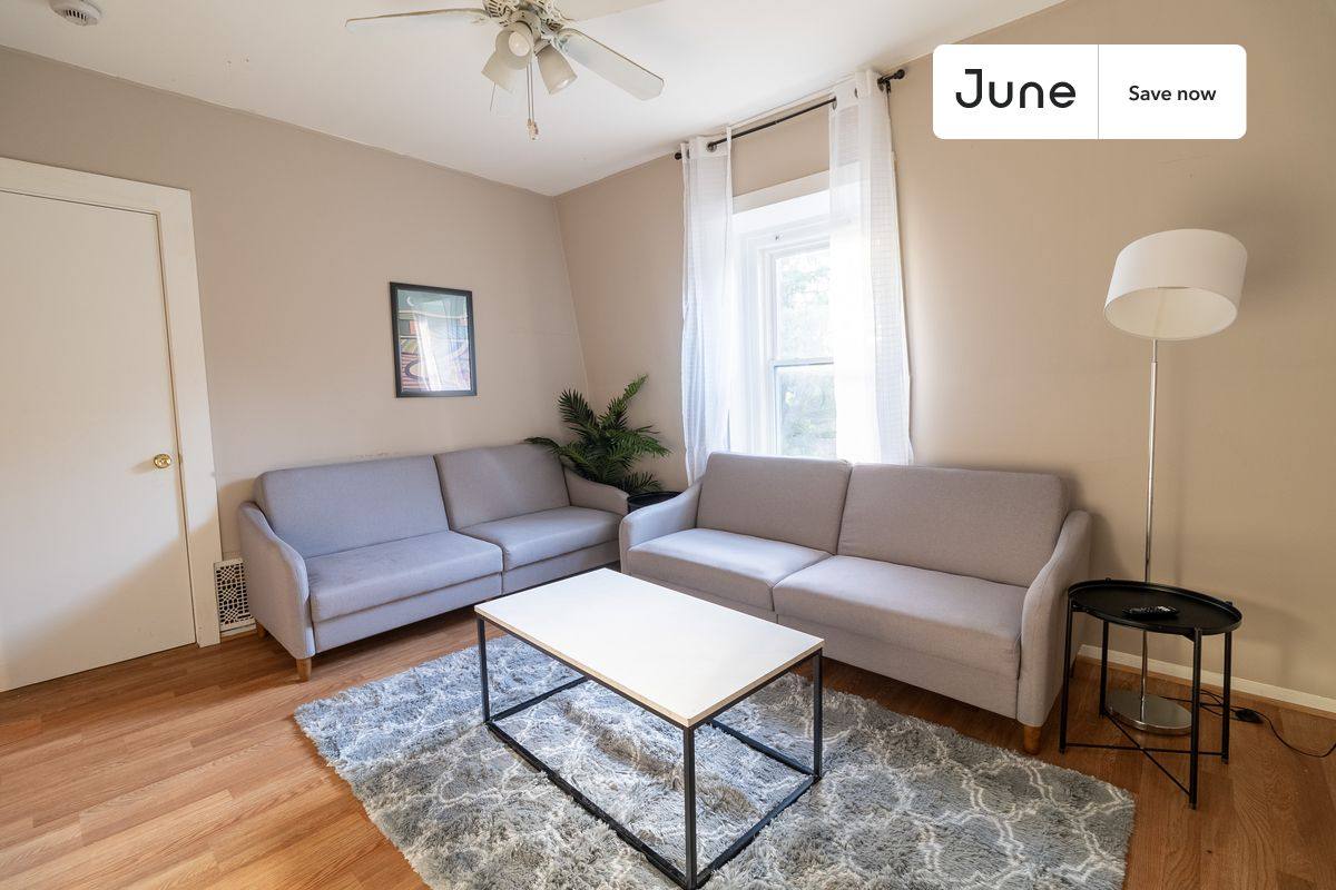Apartment for rent at 290 Lincoln St #1, Allston, MA 02134