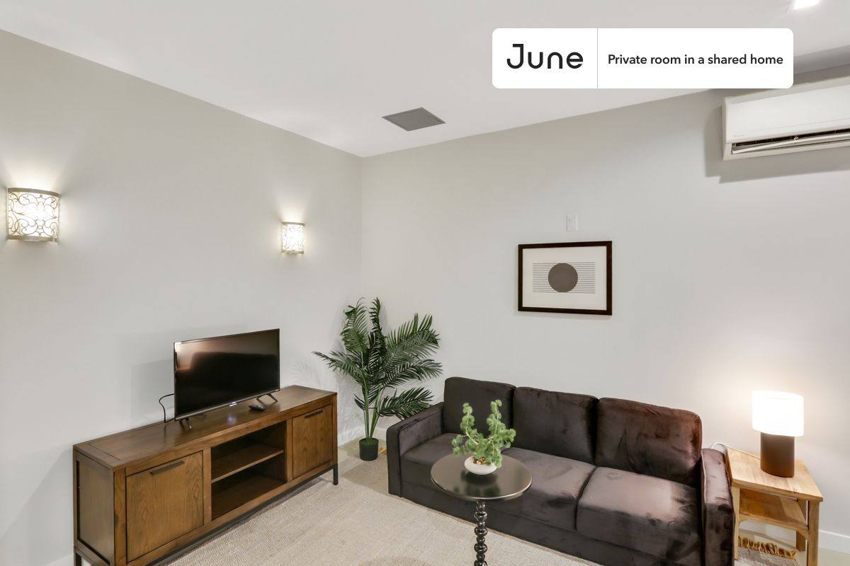Apartment for rent at 1226 Bedford Ave E, Brooklyn, NY 11216