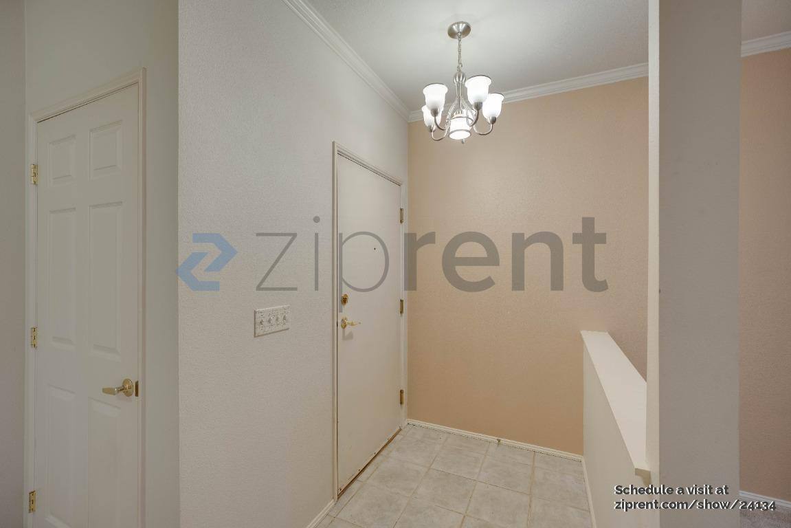 Apartment for rent at 25235 SE Klahanie Blvd #C201, Issaquah, WA 98029