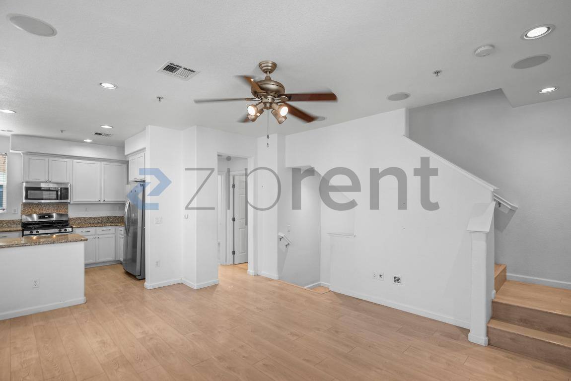 Apartment for rent at 227 Parc Place Dr, Milpitas, CA 95035