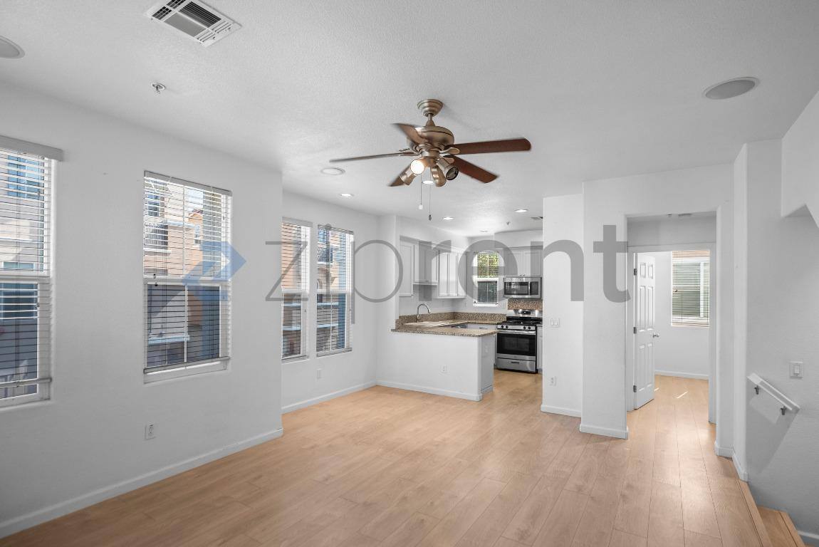Apartment for rent at 227 Parc Place Dr, Milpitas, CA 95035