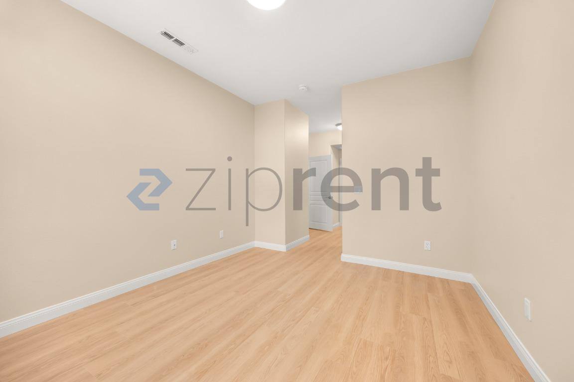 Condo for rent at 3877 Pell Place #101, San Diego, CA 92130