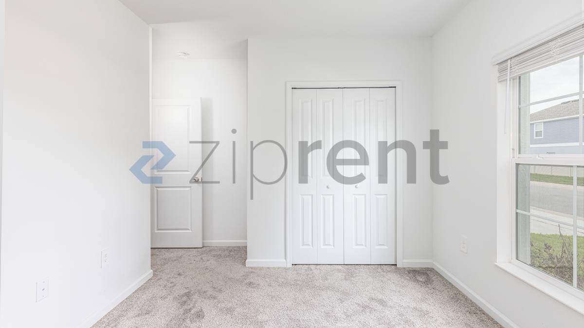 House for rent at 2043 Punch Bowl Ave, Davenport, FL 33837